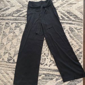 Black silk pants with belt. High waisted. Size S. Express.